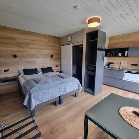 Luxury studio apartment. Brand new&well furnished luxury studio apartment for two 30 km from Kirkjubæjarklaustur! Perfect place to stay at right between Black beach&Jökulsárlón. Esterno foto